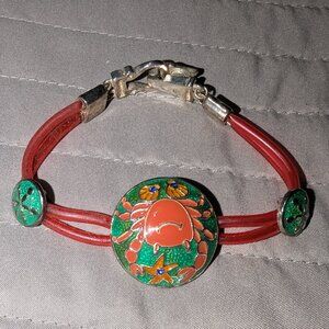 $1 with Bundle ~ Enamel Crab Bracelet 5897